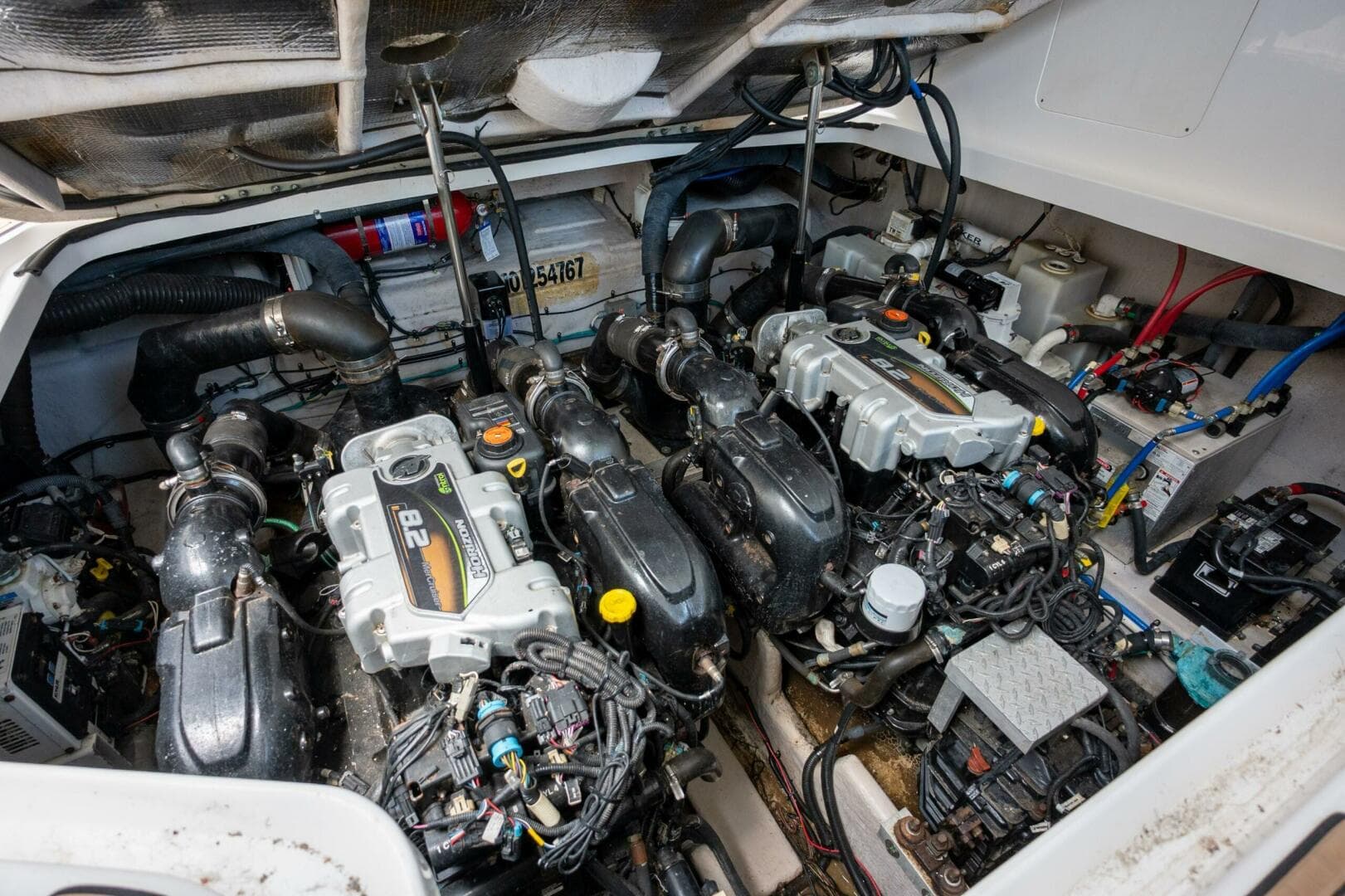 2013 Sea Ray 370 Sundancer — photo 41