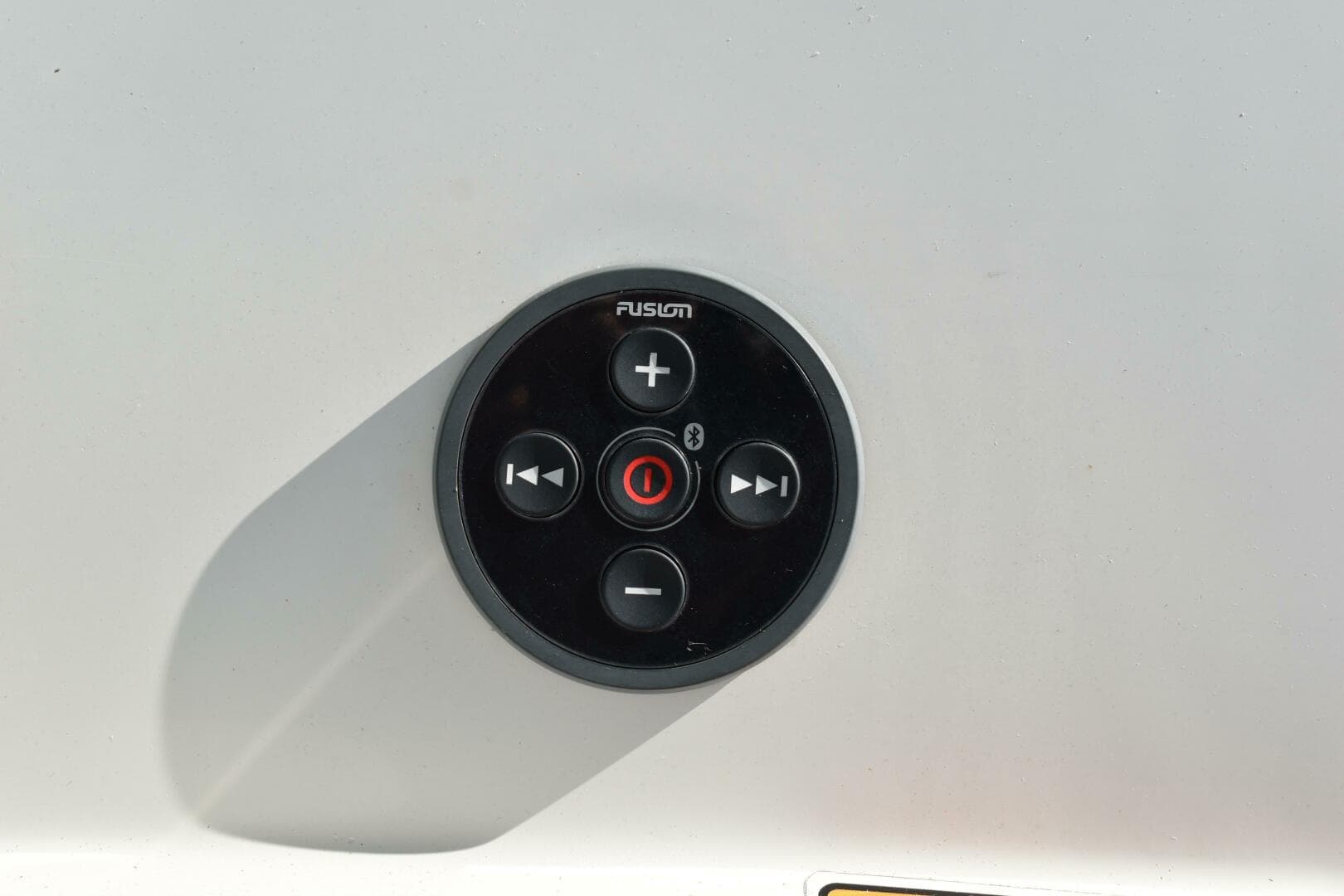 2023 Nauticstar 231 Hybrid — photo 11