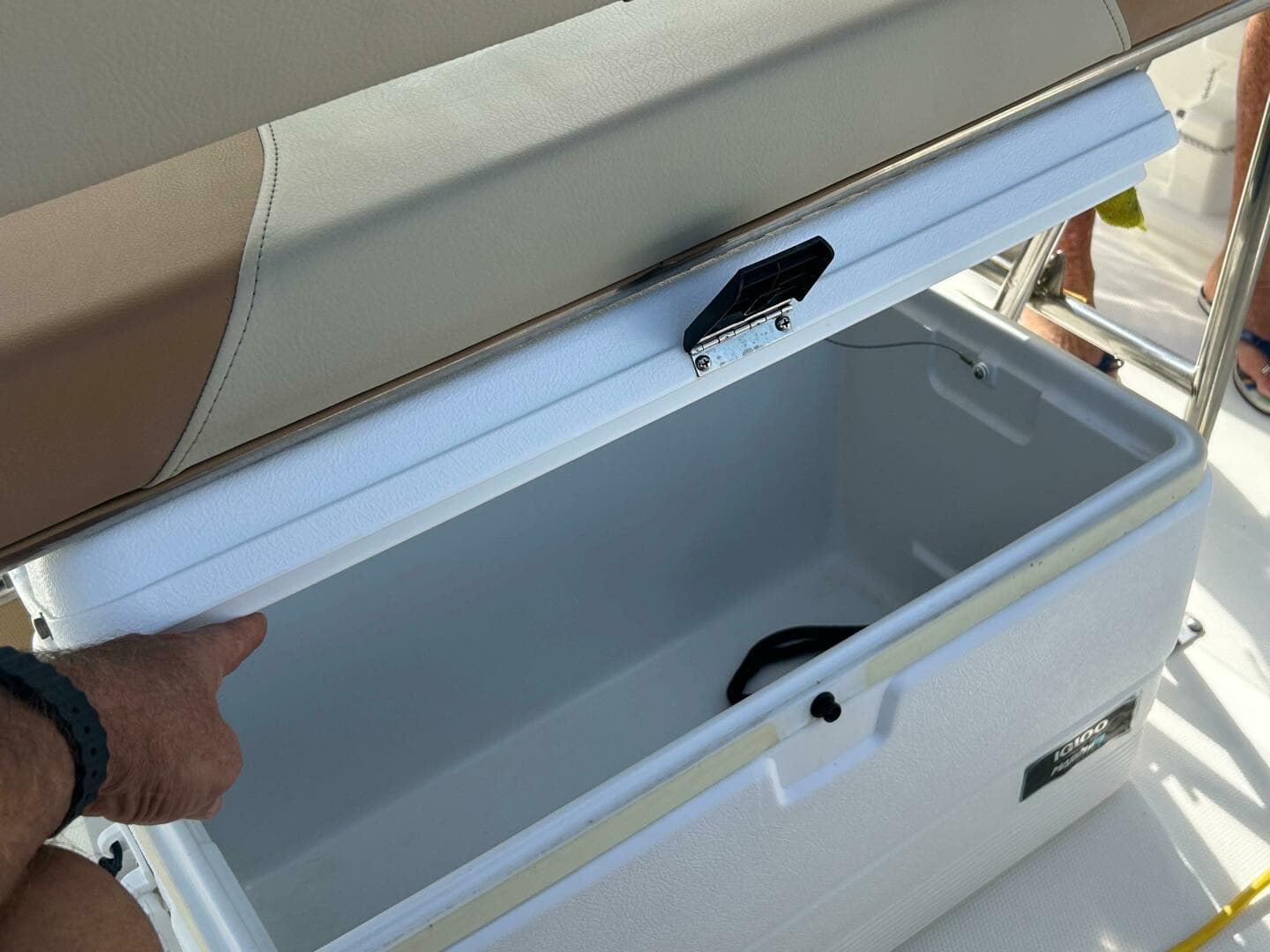 2023 Nauticstar 231 Hybrid — photo 7