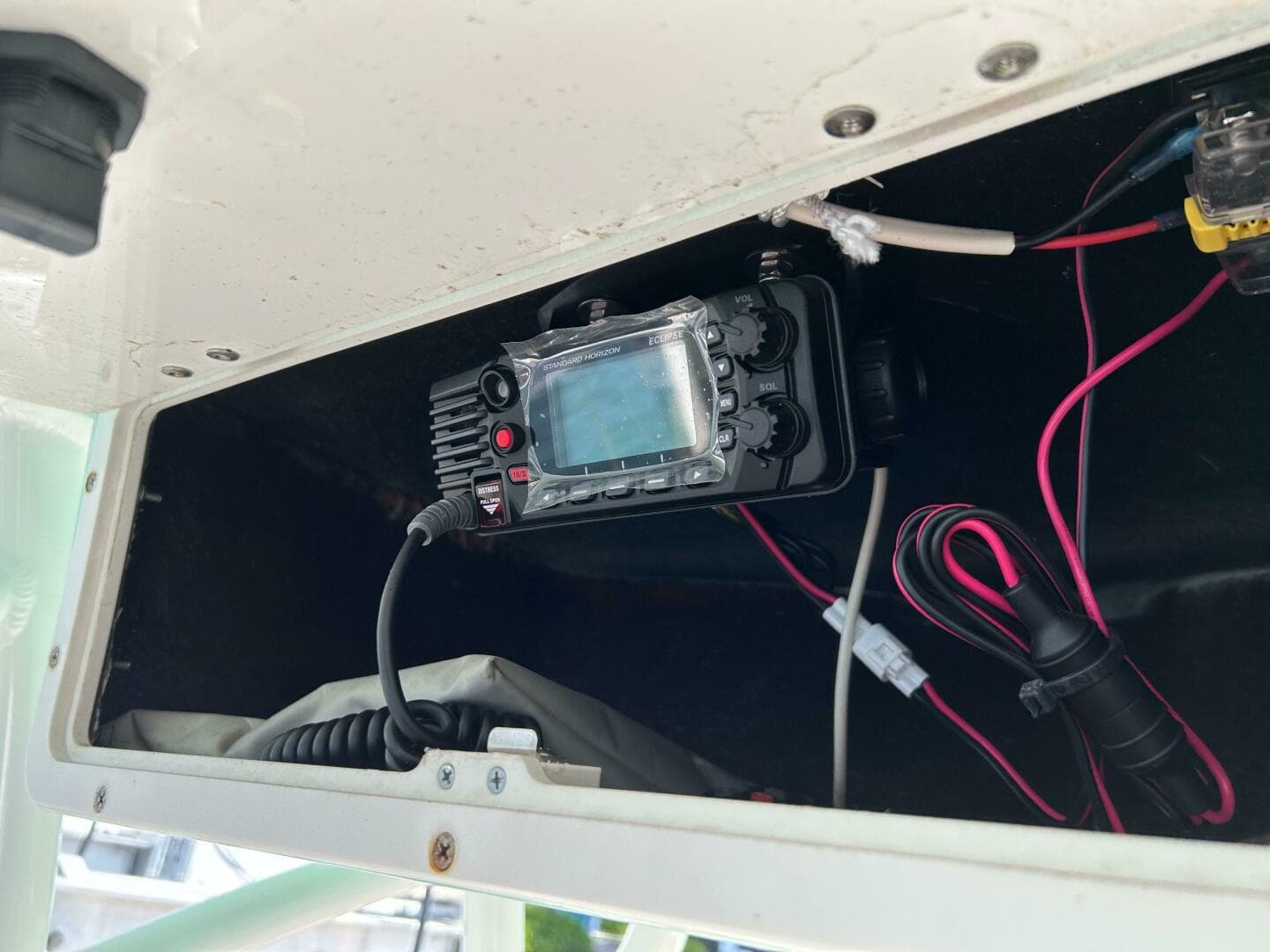 2023 Nauticstar 231 Hybrid — photo 20