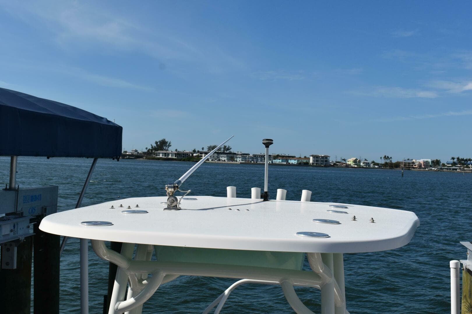 2023 Nauticstar 231 Hybrid — photo 33