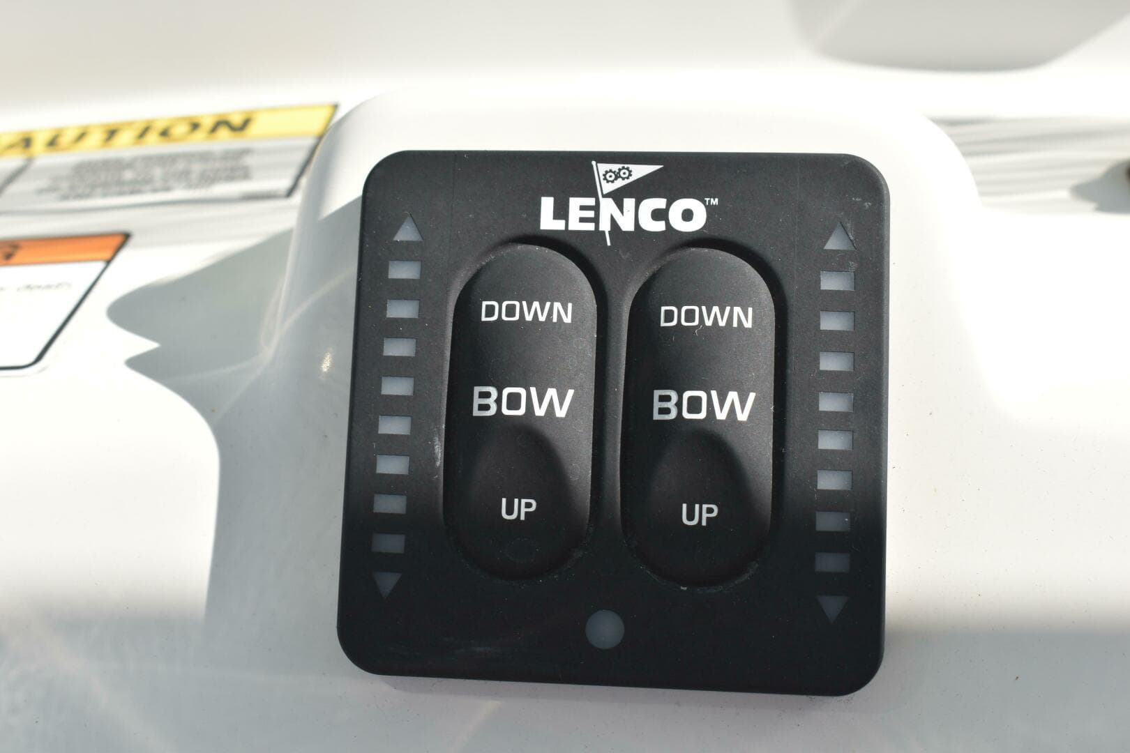 2023 Nauticstar 231 Hybrid — photo 12