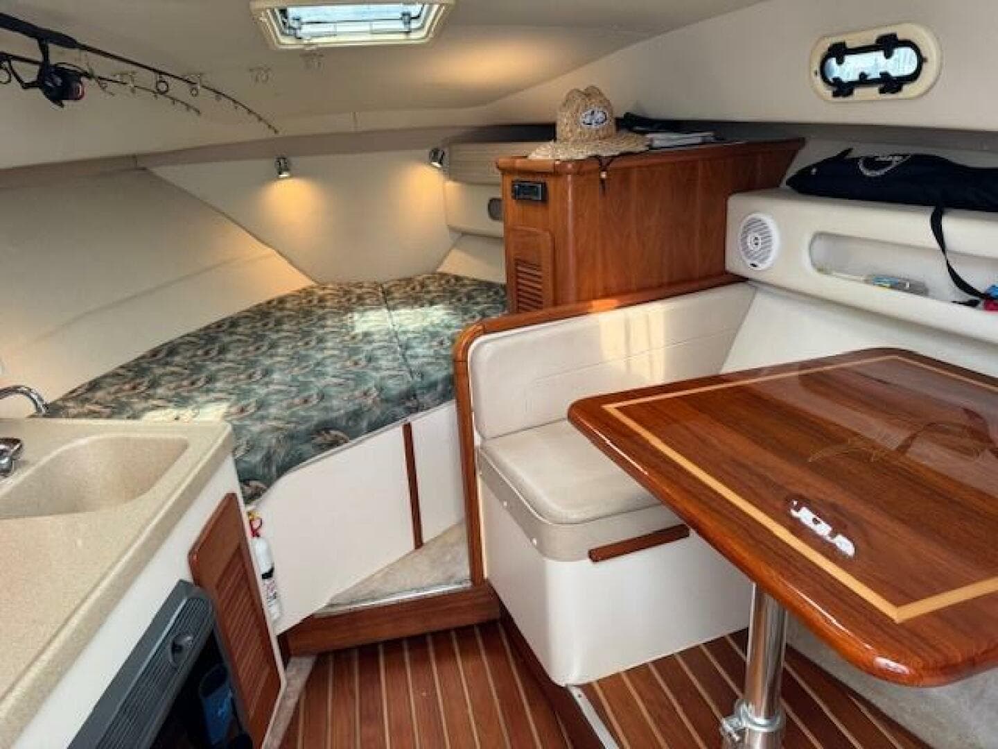 2002 Pursuit 3000 Express — photo 24