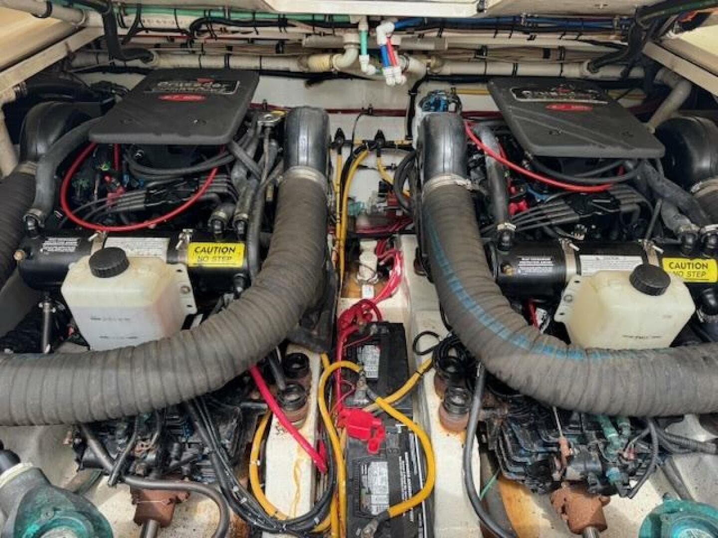 2002 Pursuit 3000 Express — photo 35