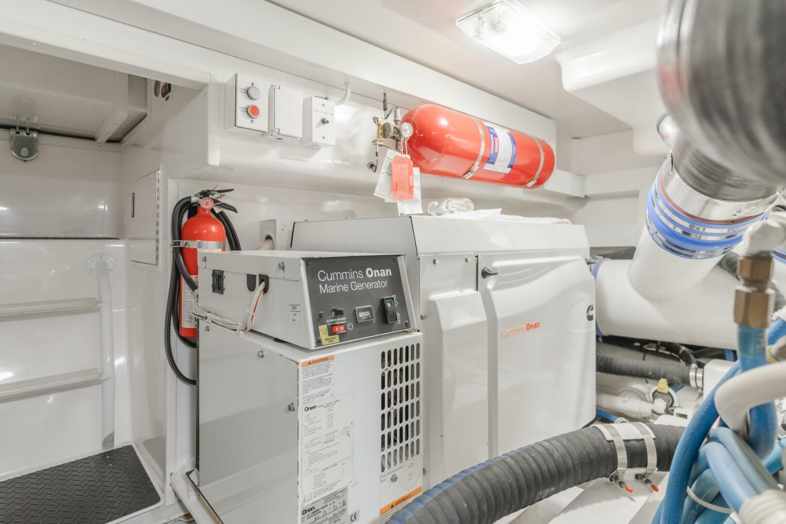 2008 Viking 52 Sport Coupe — photo 23