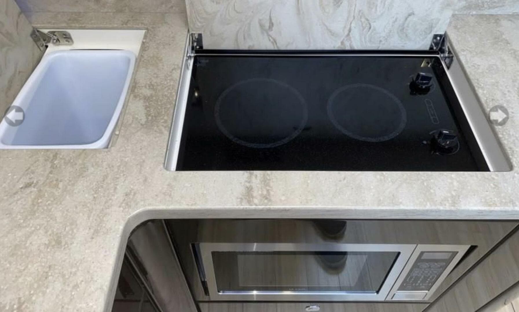 2014 Formula 45 Yacht — photo 23