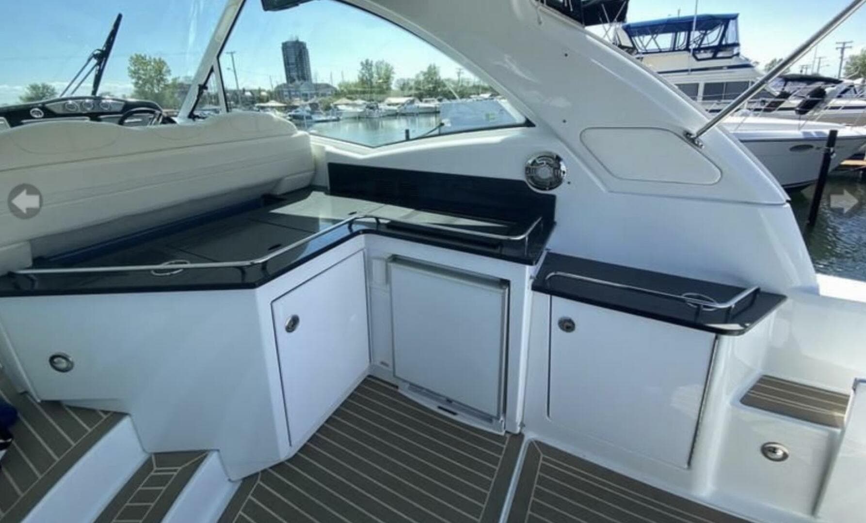 2014 Formula 45 Yacht — photo 8