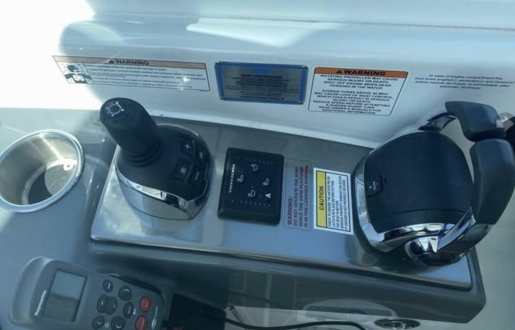 2014 Formula 45 Yacht — photo 13