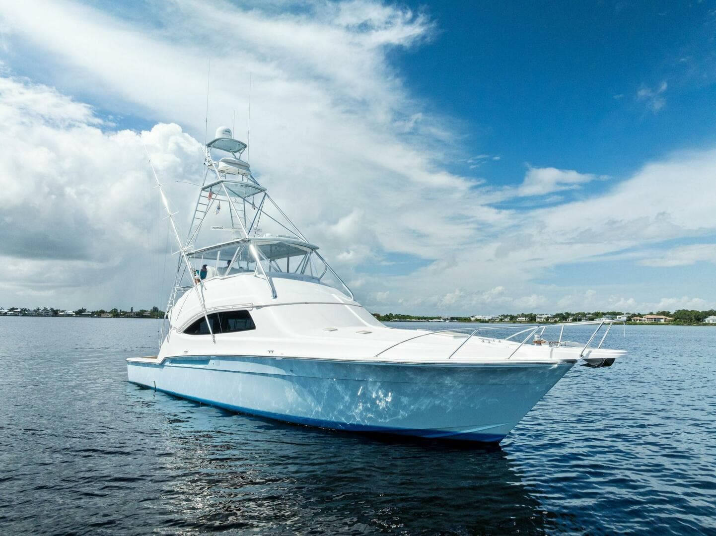 2004 Bertram Convertible — photo 2