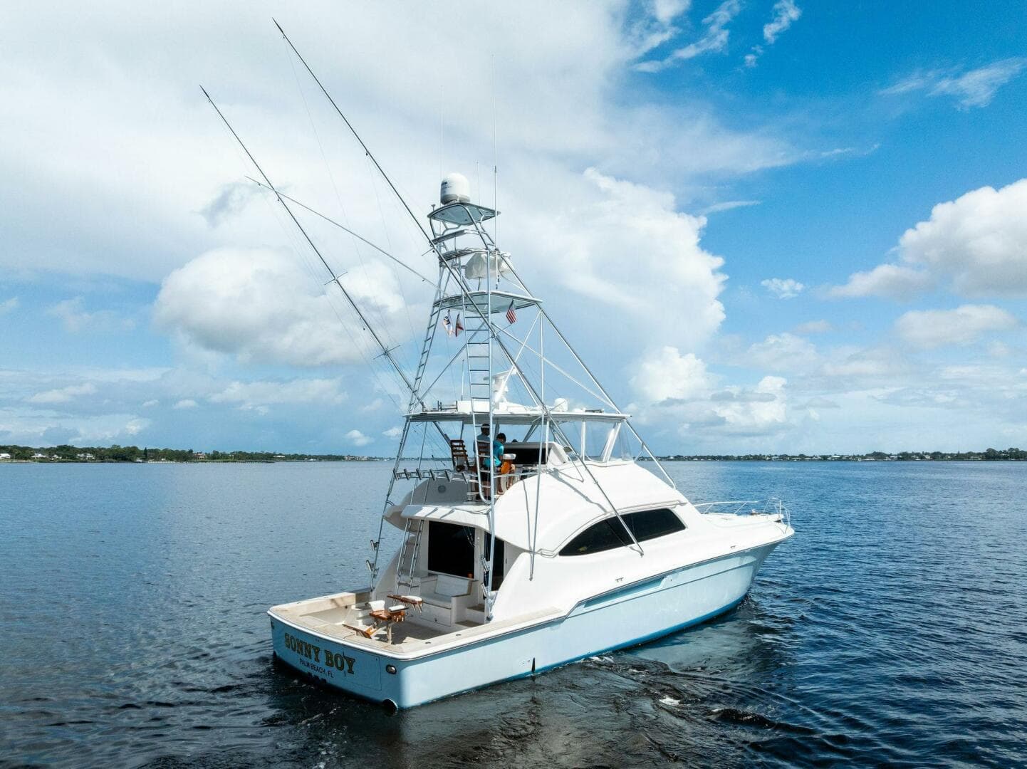 2004 Bertram Convertible — photo 3