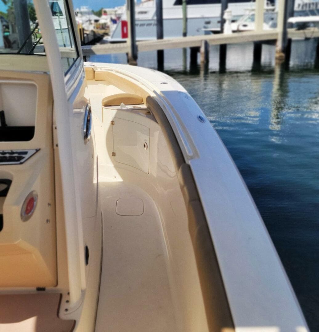 2018 Scout 275 LXF — photo 23