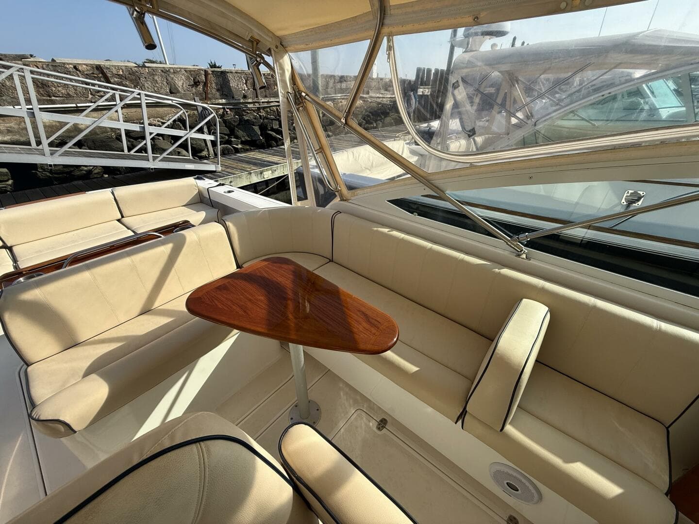 2009 Hunt Yachts Harrier 29 — photo 19