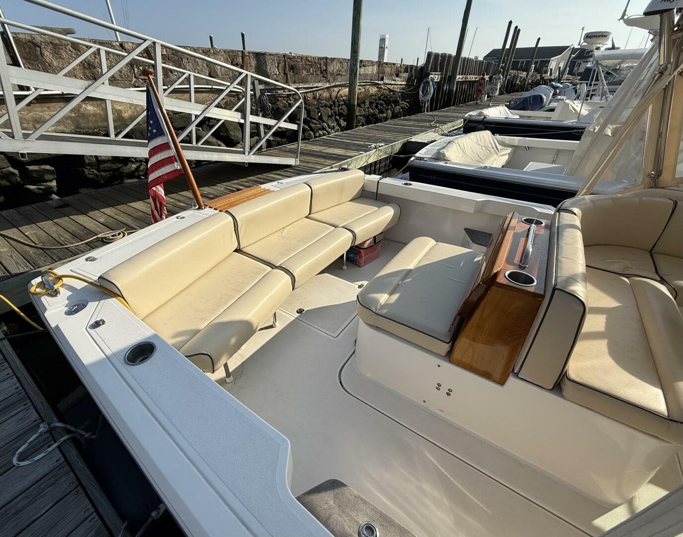 2009 Hunt Yachts Harrier 29 — photo 11