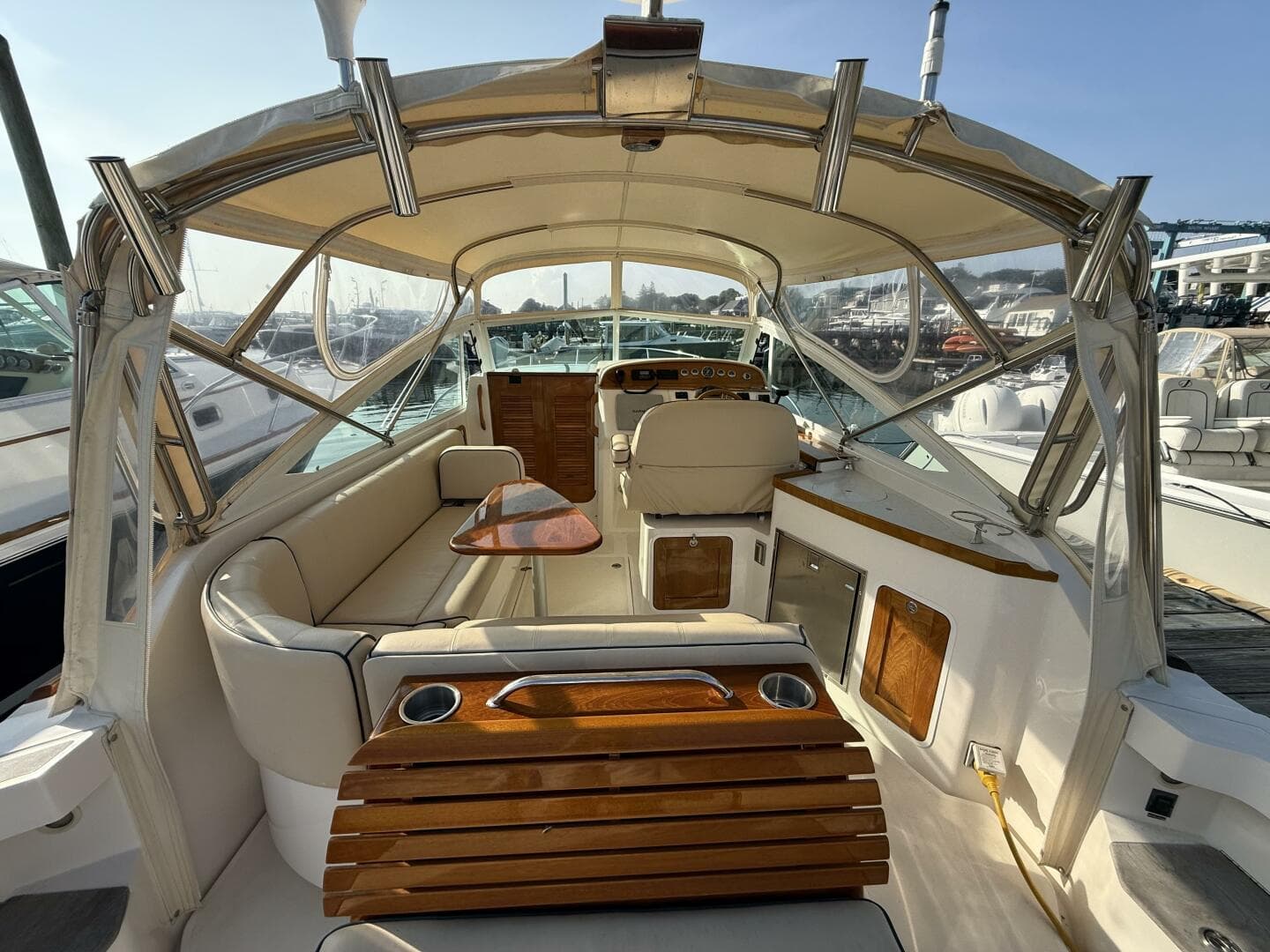 2009 Hunt Yachts Harrier 29 — photo 15