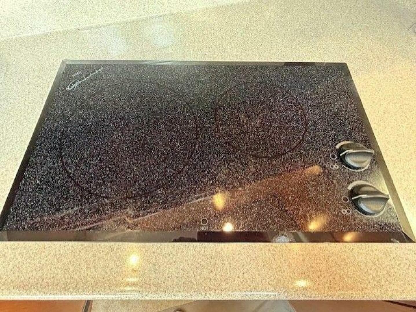 2004 Cruisers Yachts 340 Express — photo 27