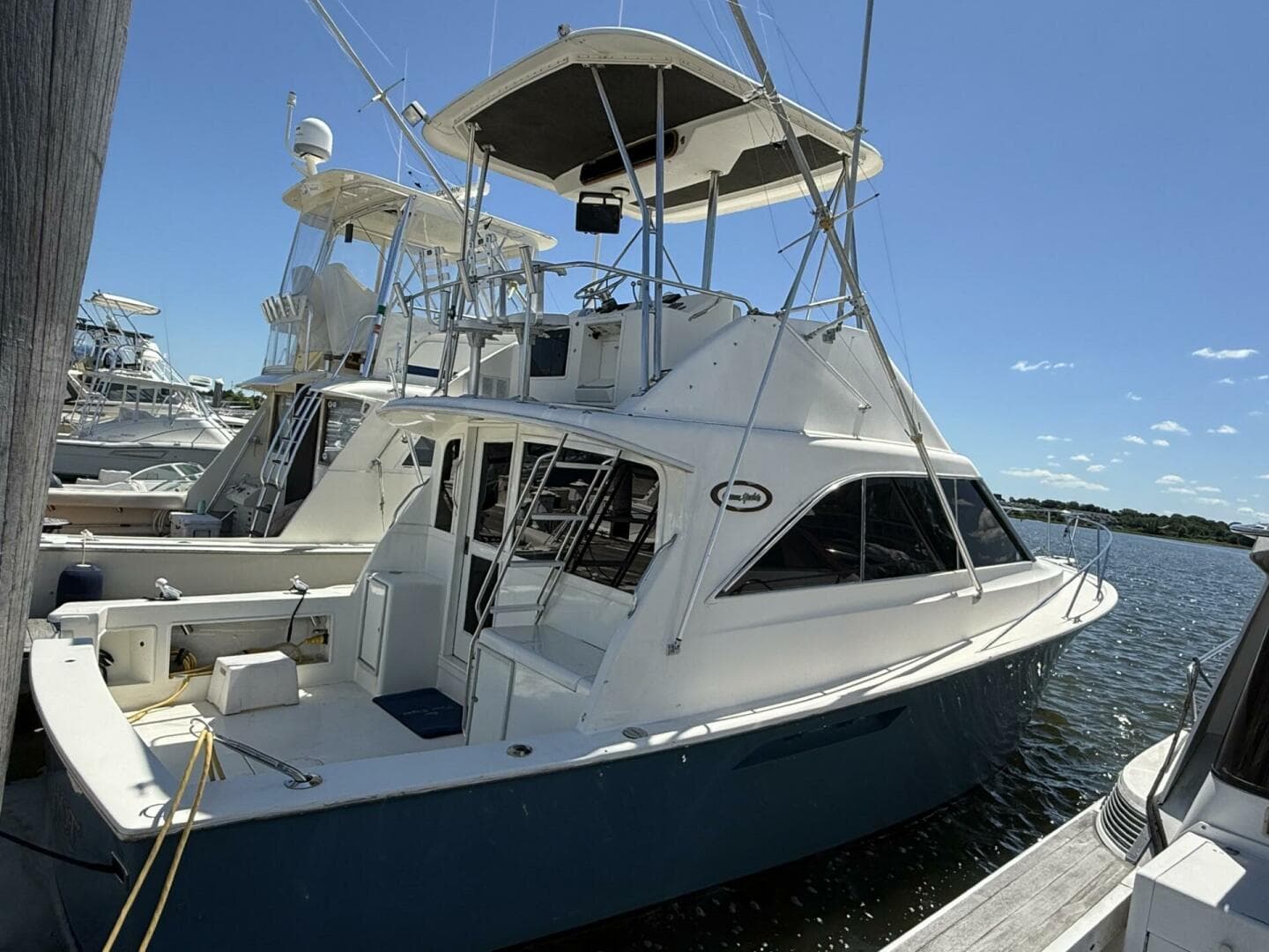 1988 Ocean Yachts 35 Flybridge — photo 1