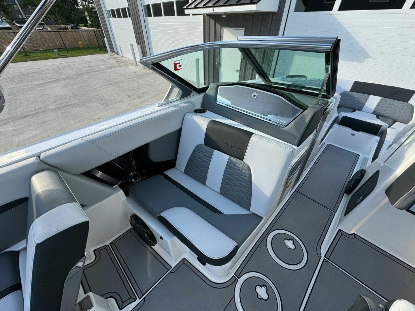 2019 Mastercraft X24 — photo 15