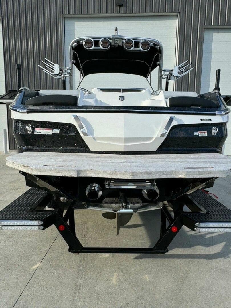 2019 Mastercraft X24 — photo 6