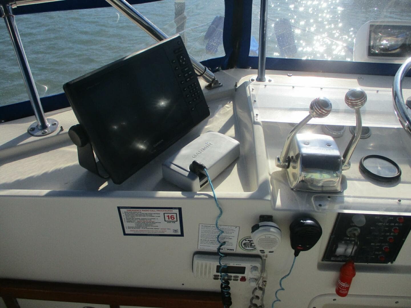 1986 Hatteras — photo 18