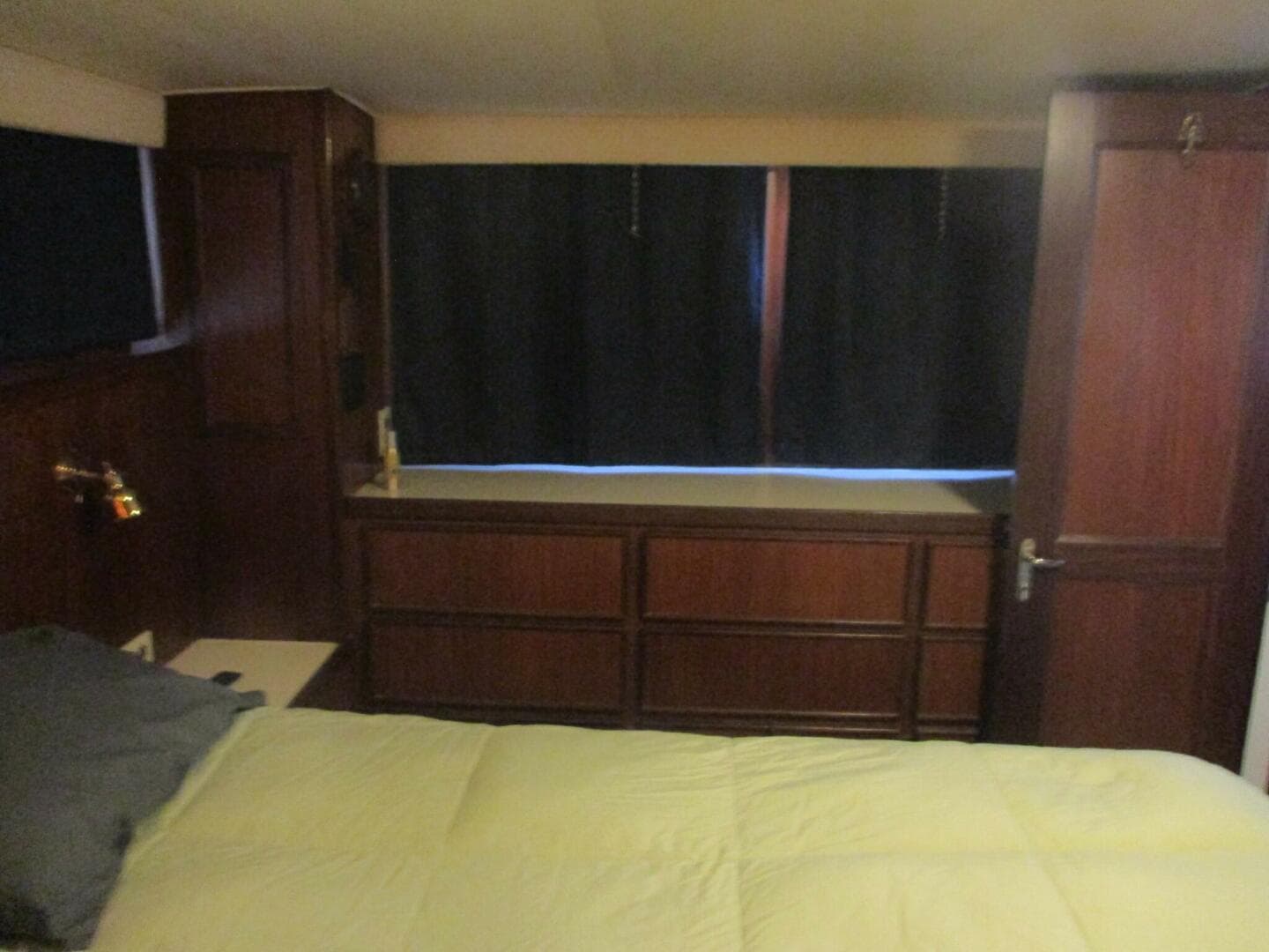 1986 Hatteras — photo 30