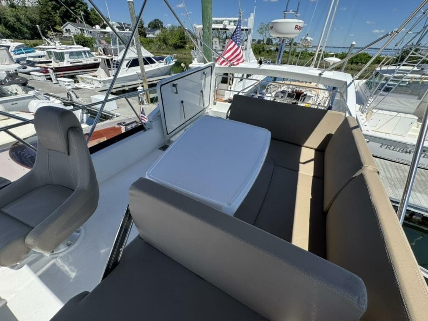 2016 Jeanneau Velasco 37F — photo 25