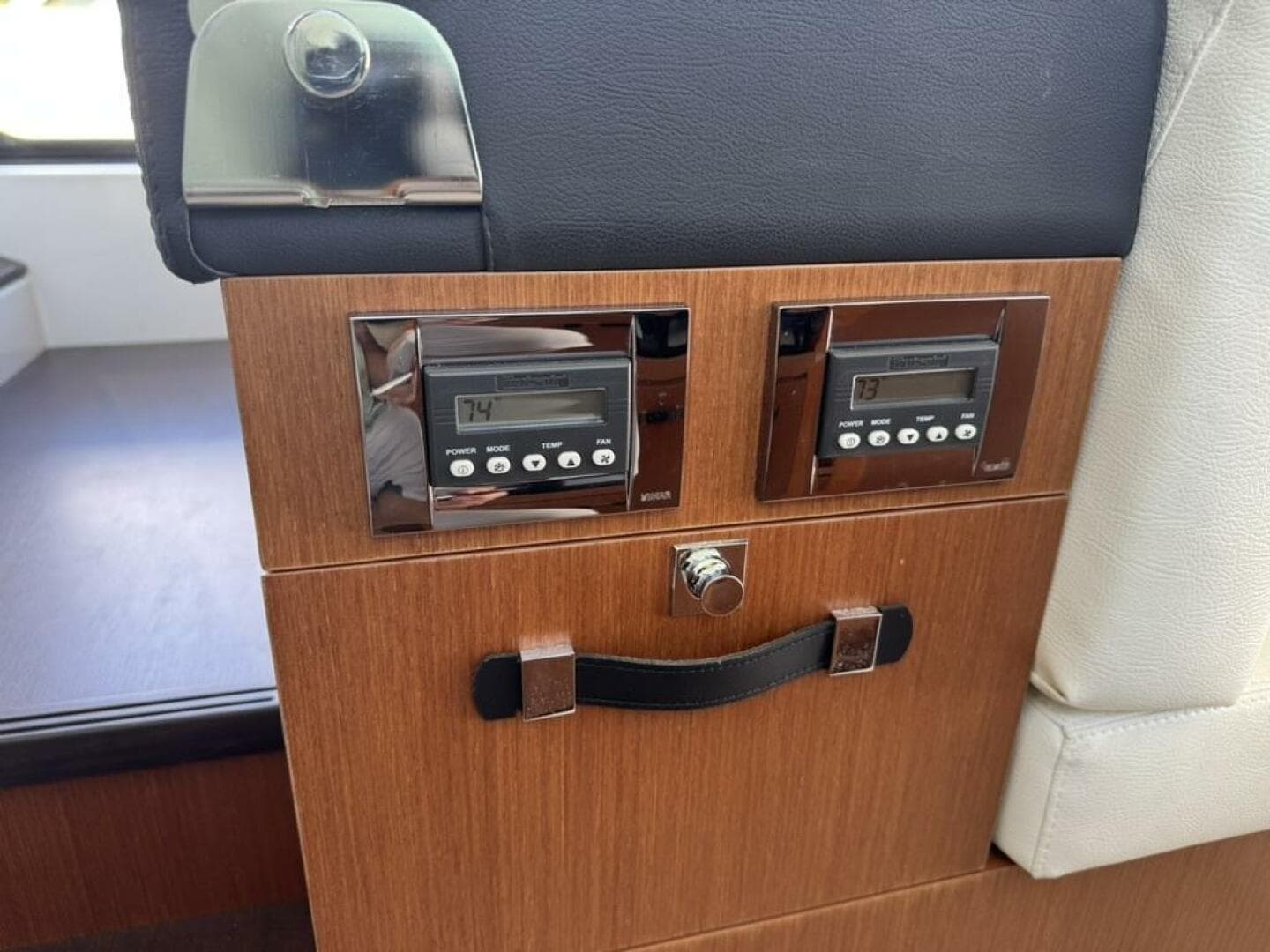 2016 Jeanneau Velasco 37F — photo 14