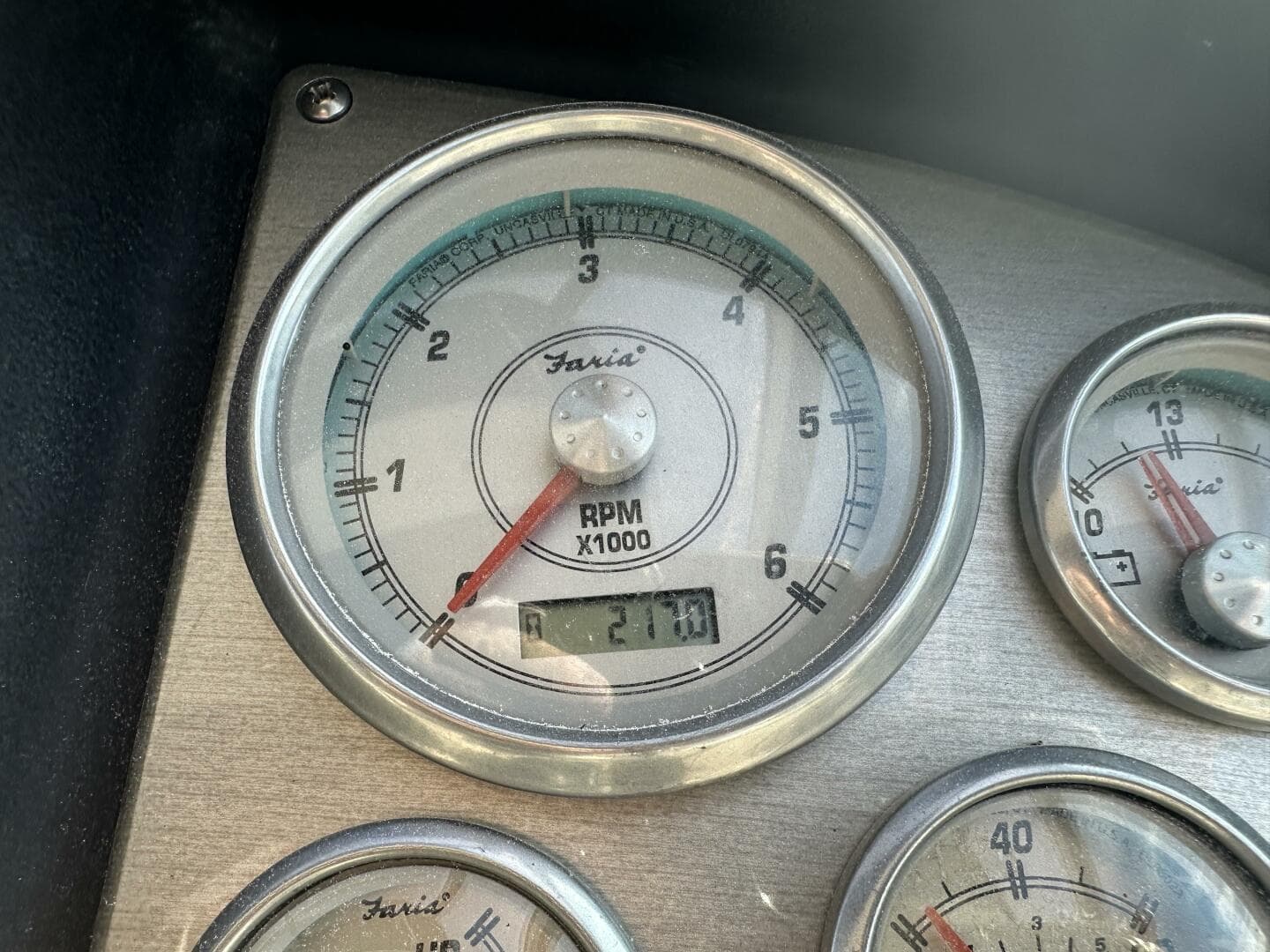 2009 Cruisers 300 CXI — photo 28