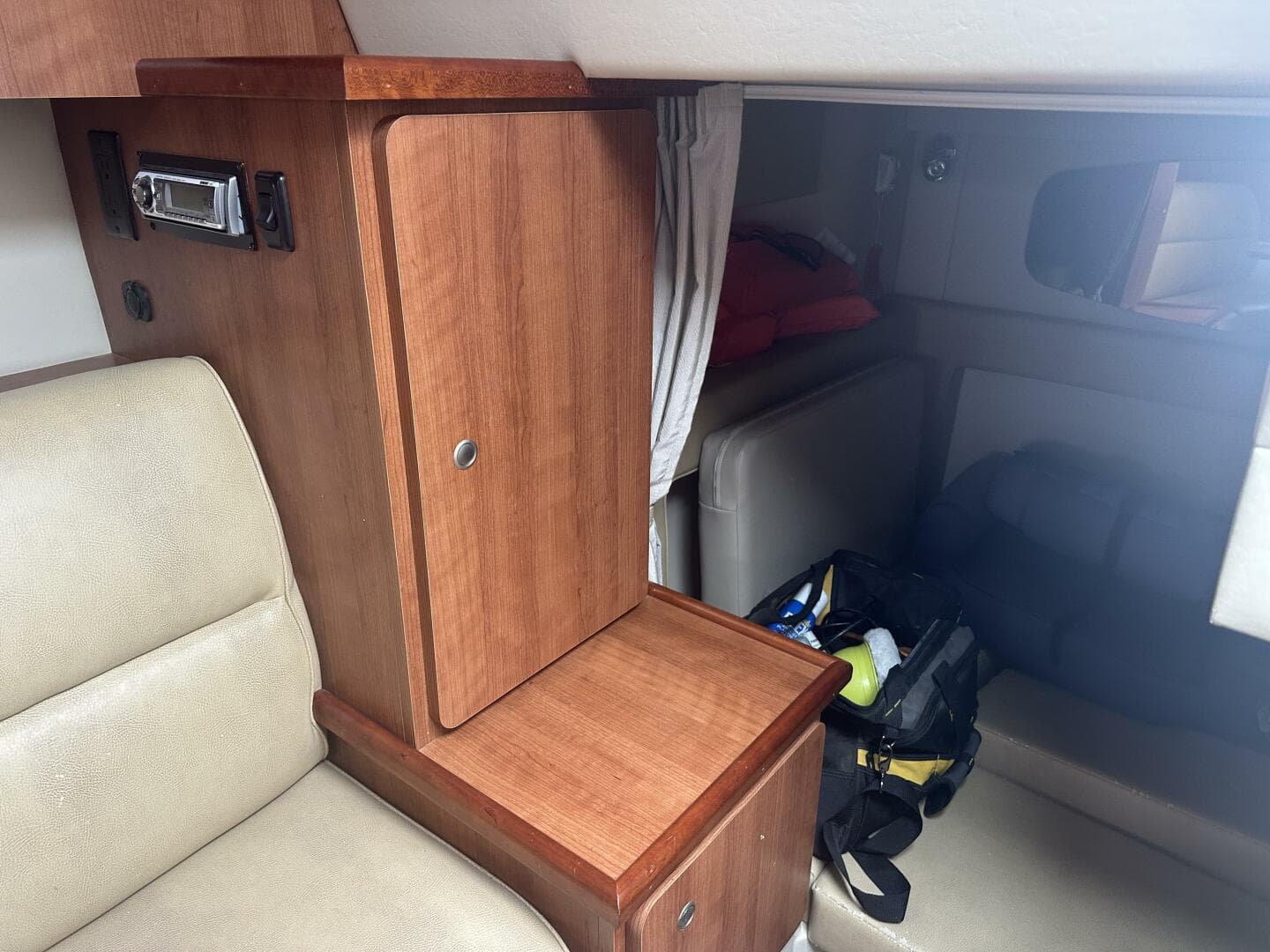 2009 Cruisers 300 CXI — photo 16