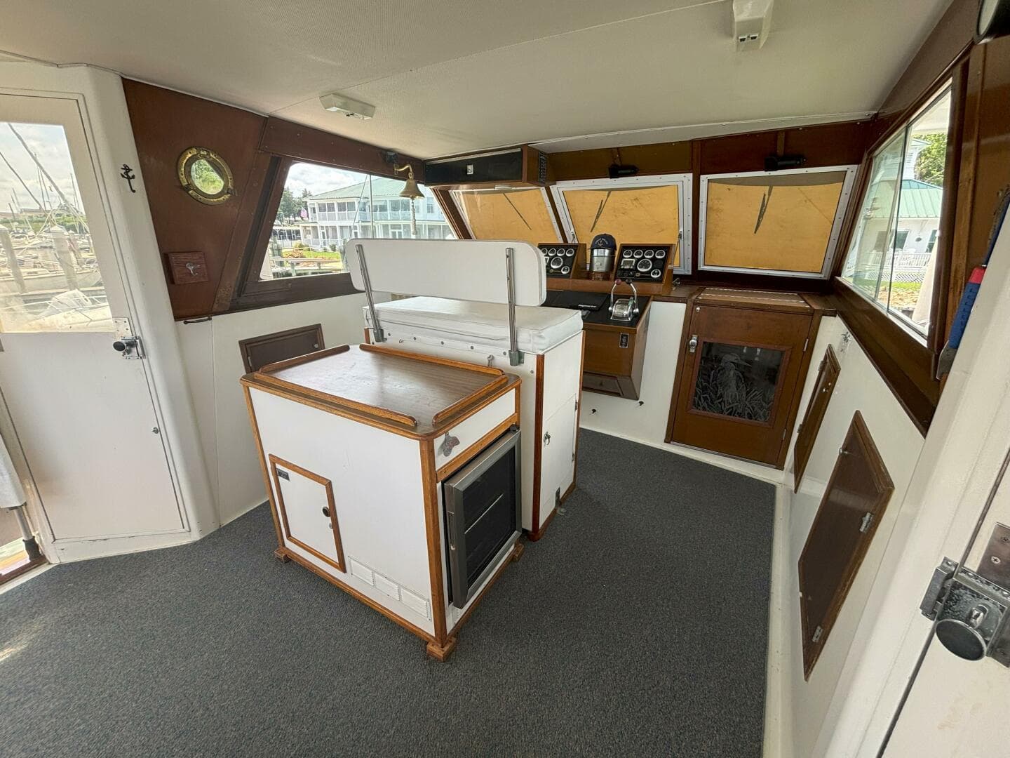 1972 Matthews 4 Flush Deck — photo 65