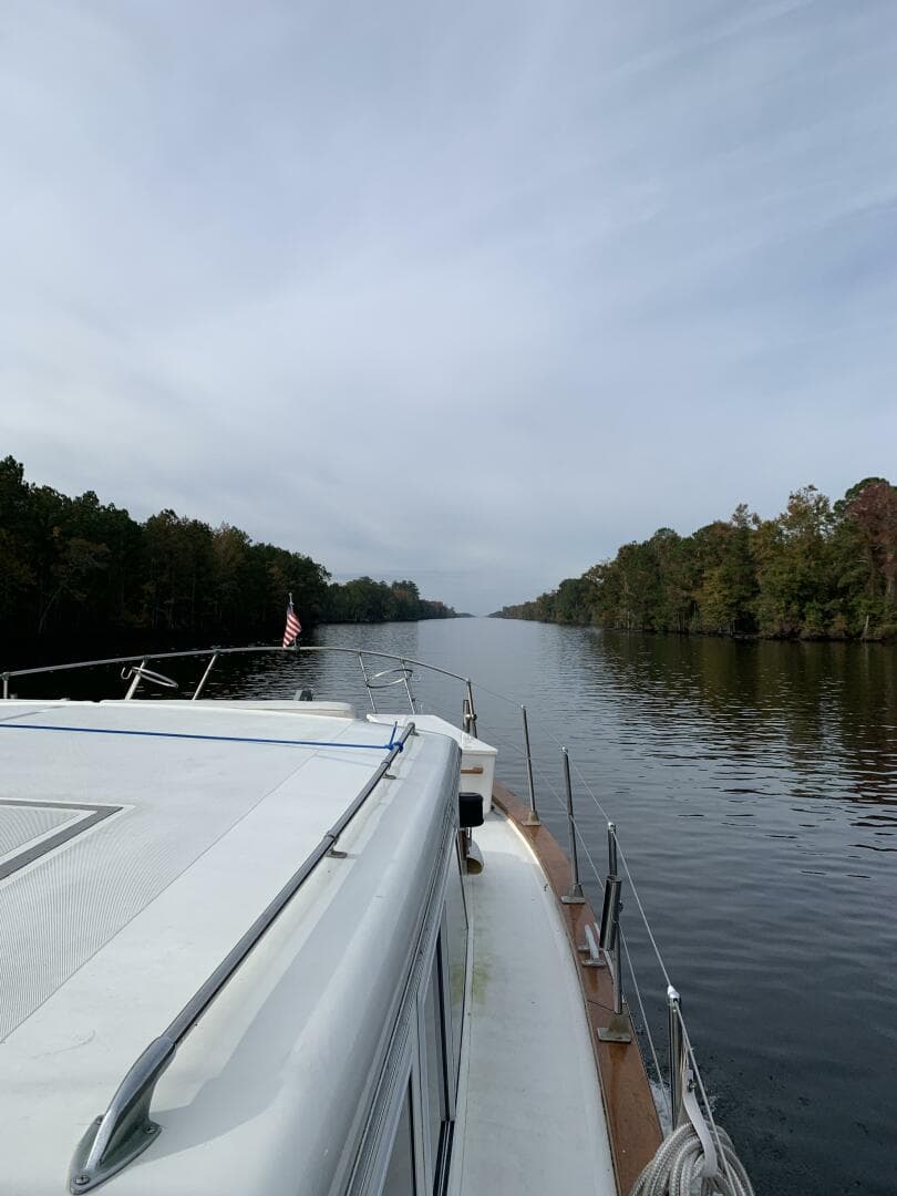 1972 Matthews 4 Flush Deck — photo 18