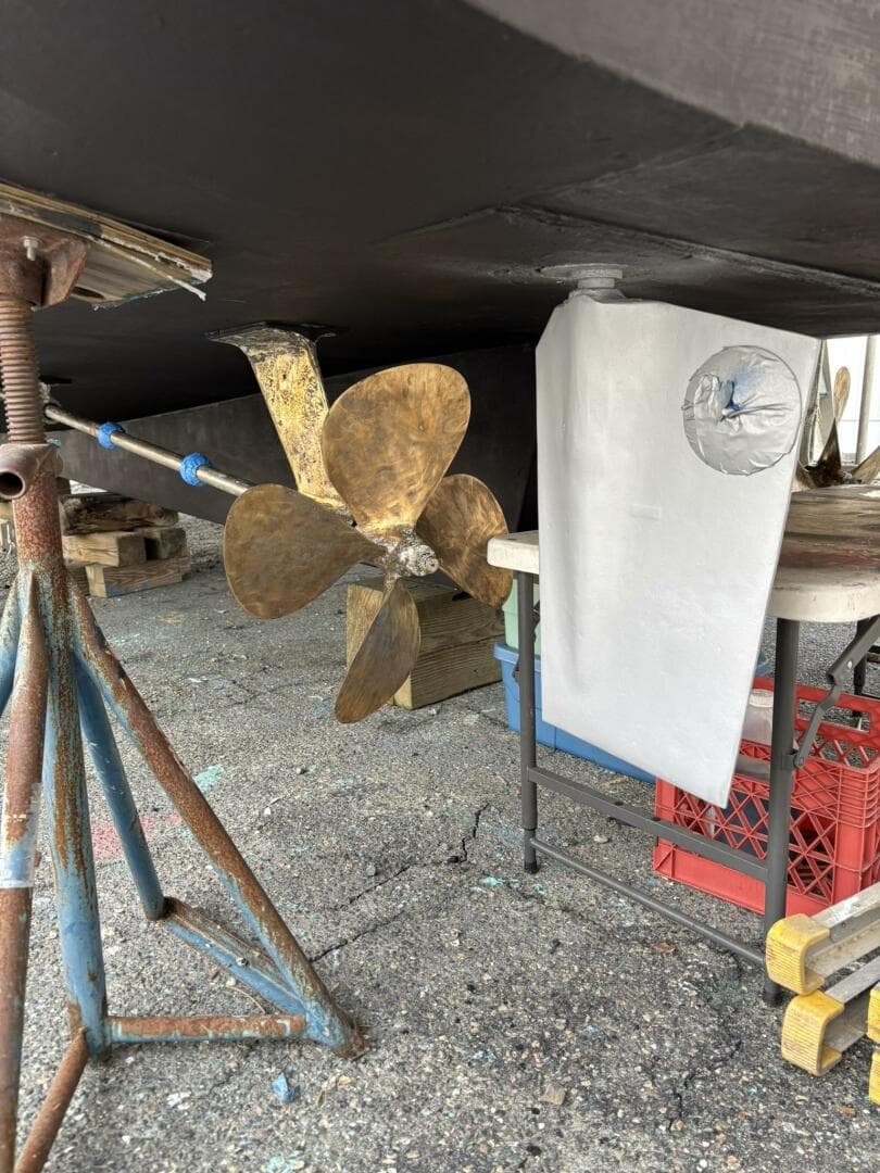 1972 Matthews 4 Flush Deck — photo 12