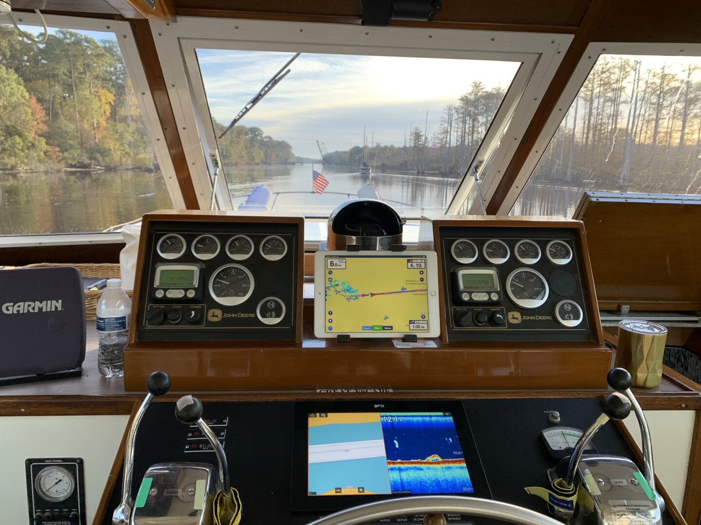 1972 Matthews 4 Flush Deck — photo 15