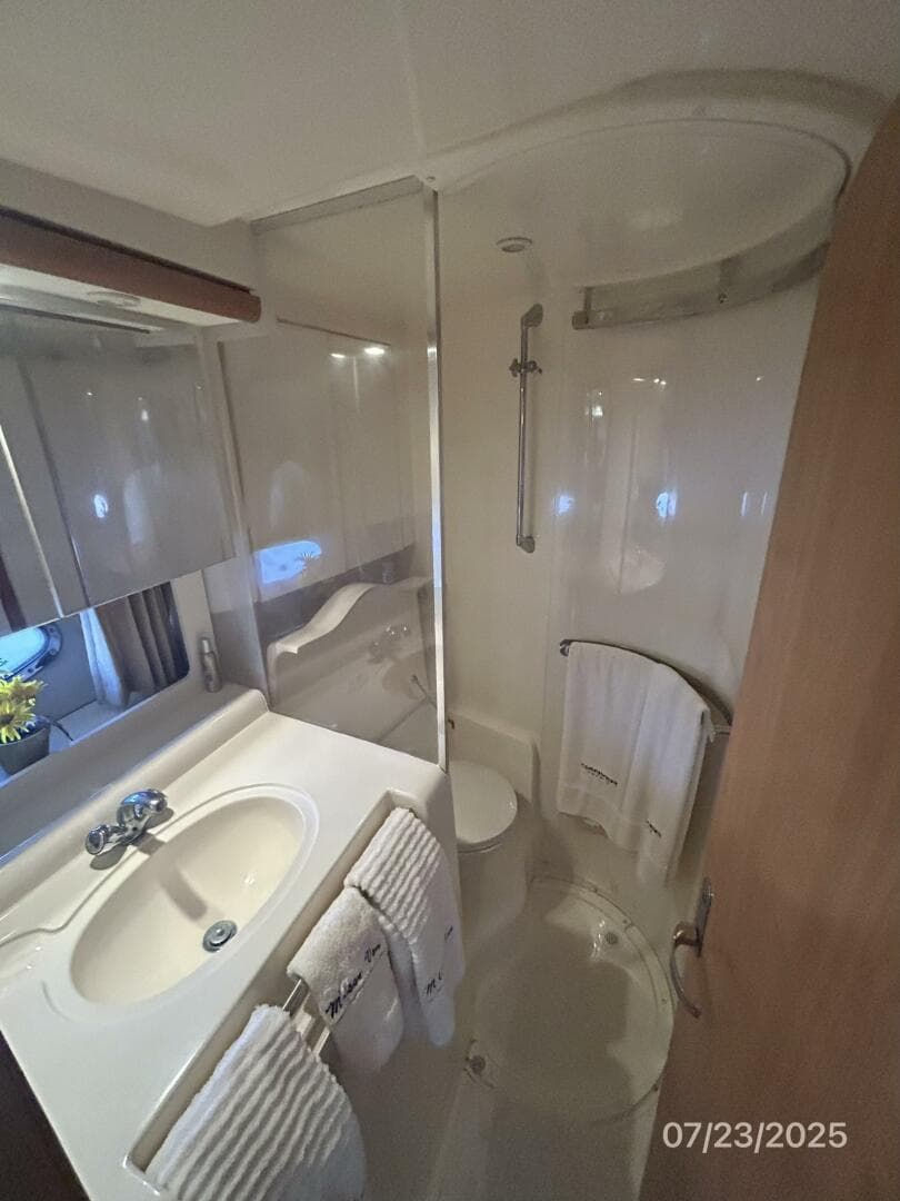 2000 Trojan 400 — photo 36