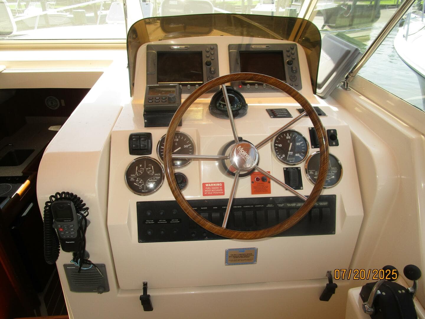 2006 Mainship Pilot — photo 25