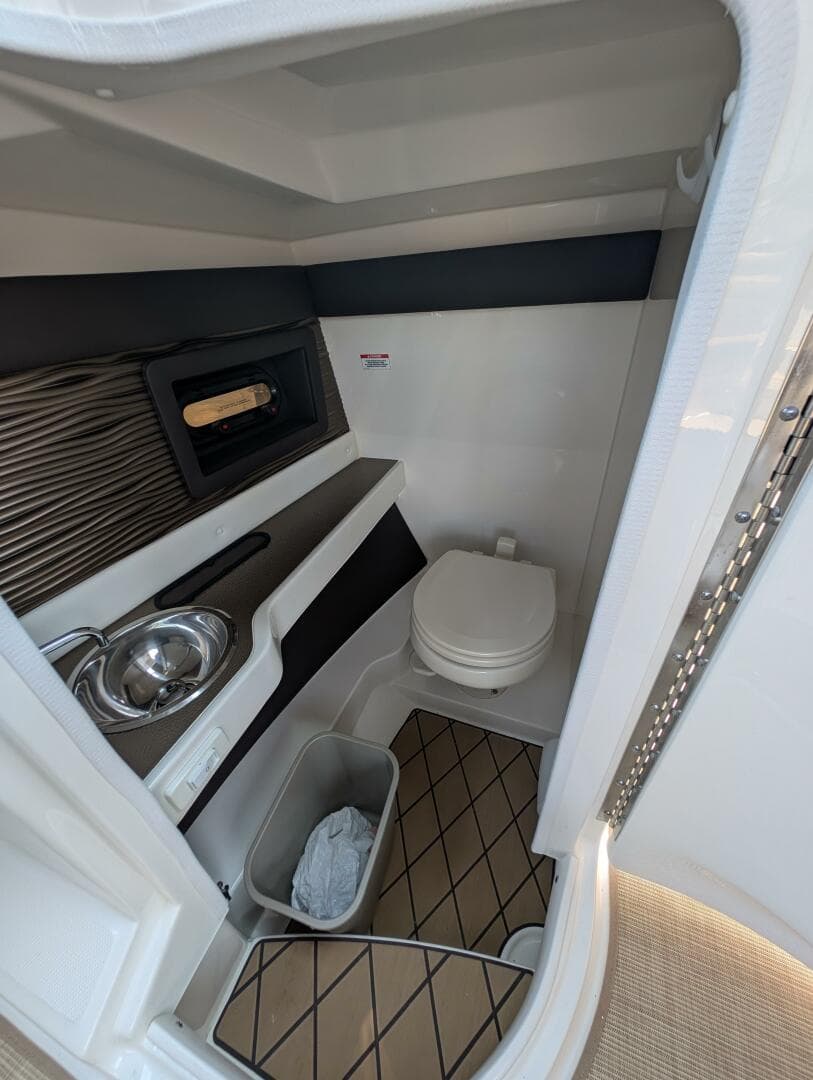 2023 Sea Ray 280 Slx — photo 27