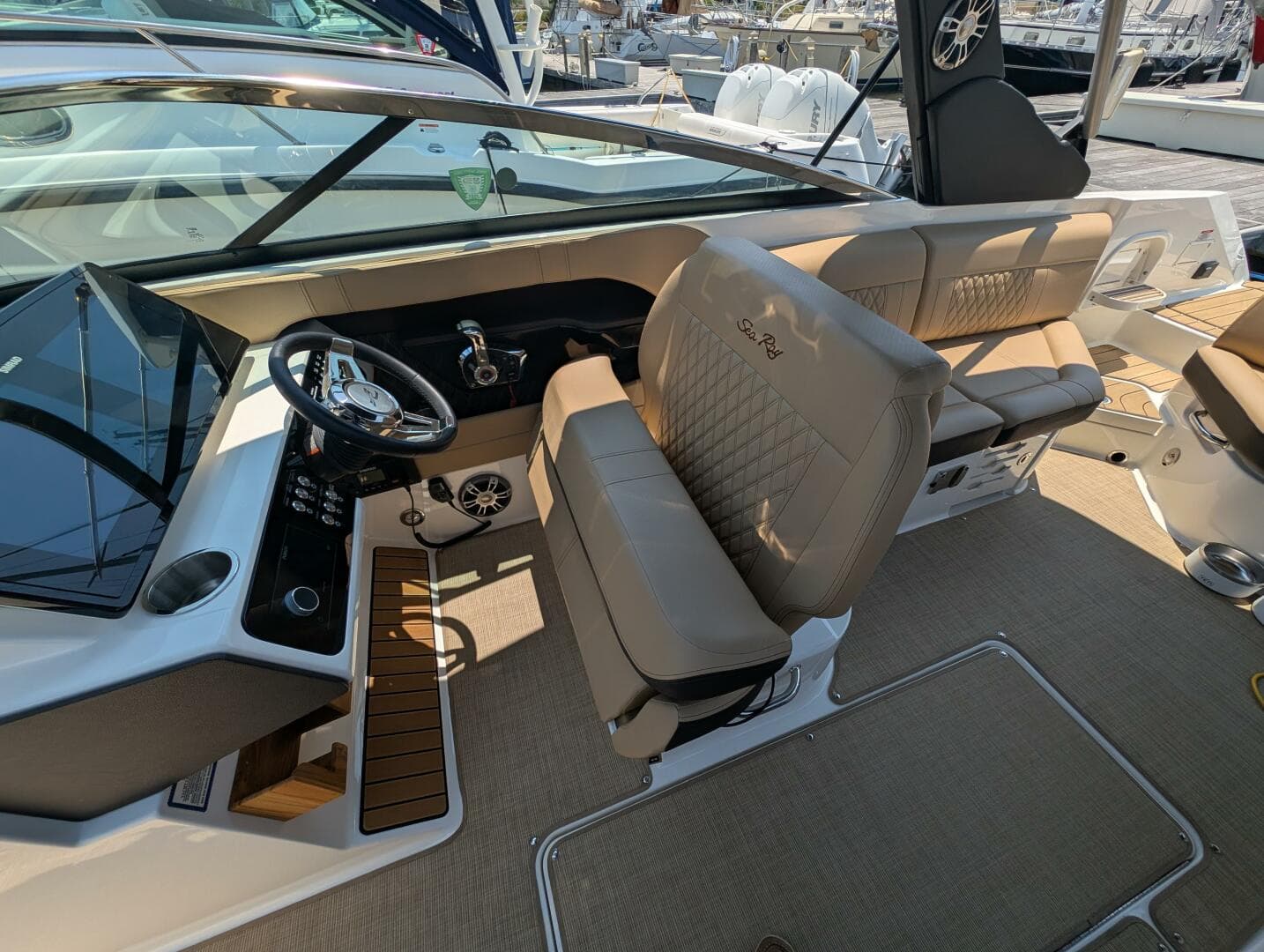 2023 Sea Ray 280 Slx — photo 24