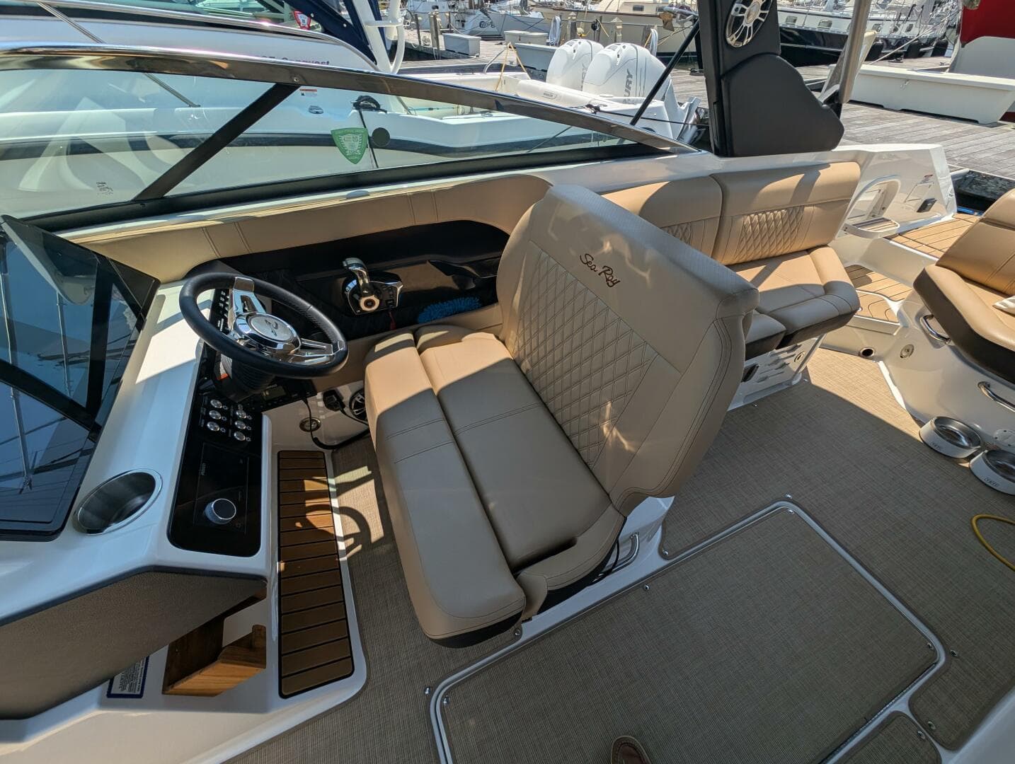 2023 Sea Ray 280 Slx — photo 22
