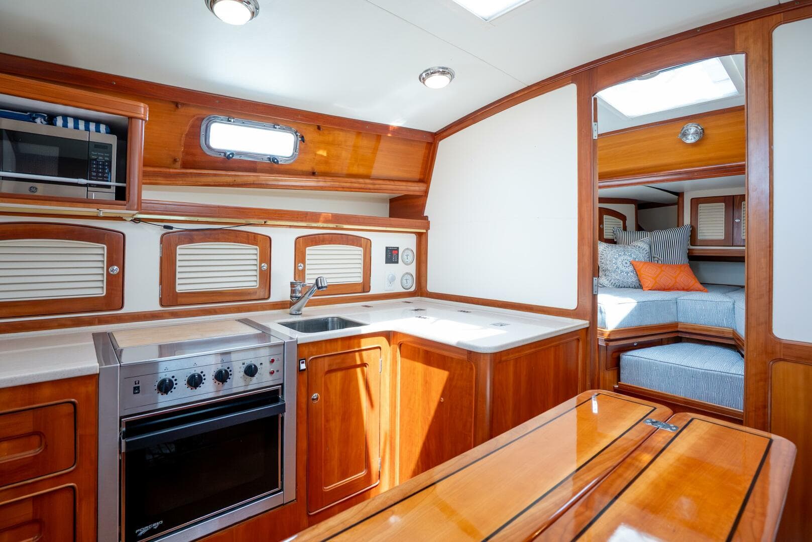 2000 Little Harbor 44 Whisperjet — photo 16