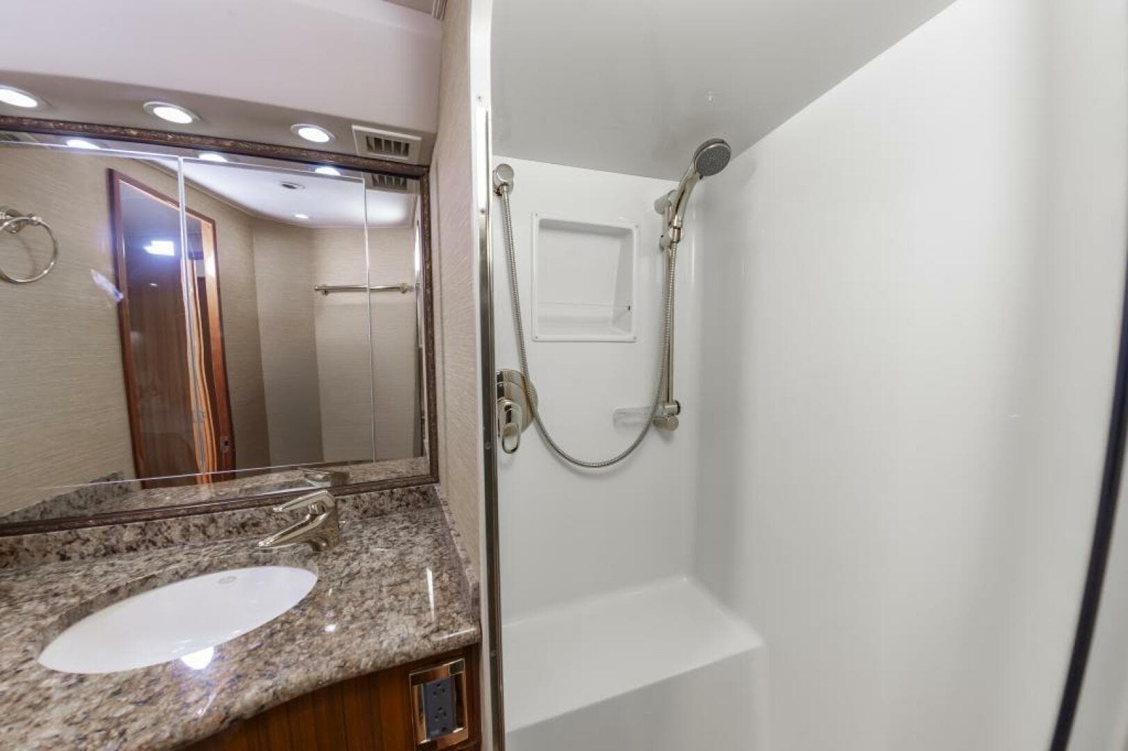 2006 Viking Convertible — photo 43