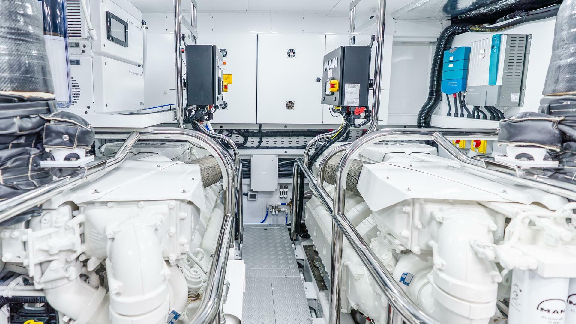 2024 Princess X80 — photo 86