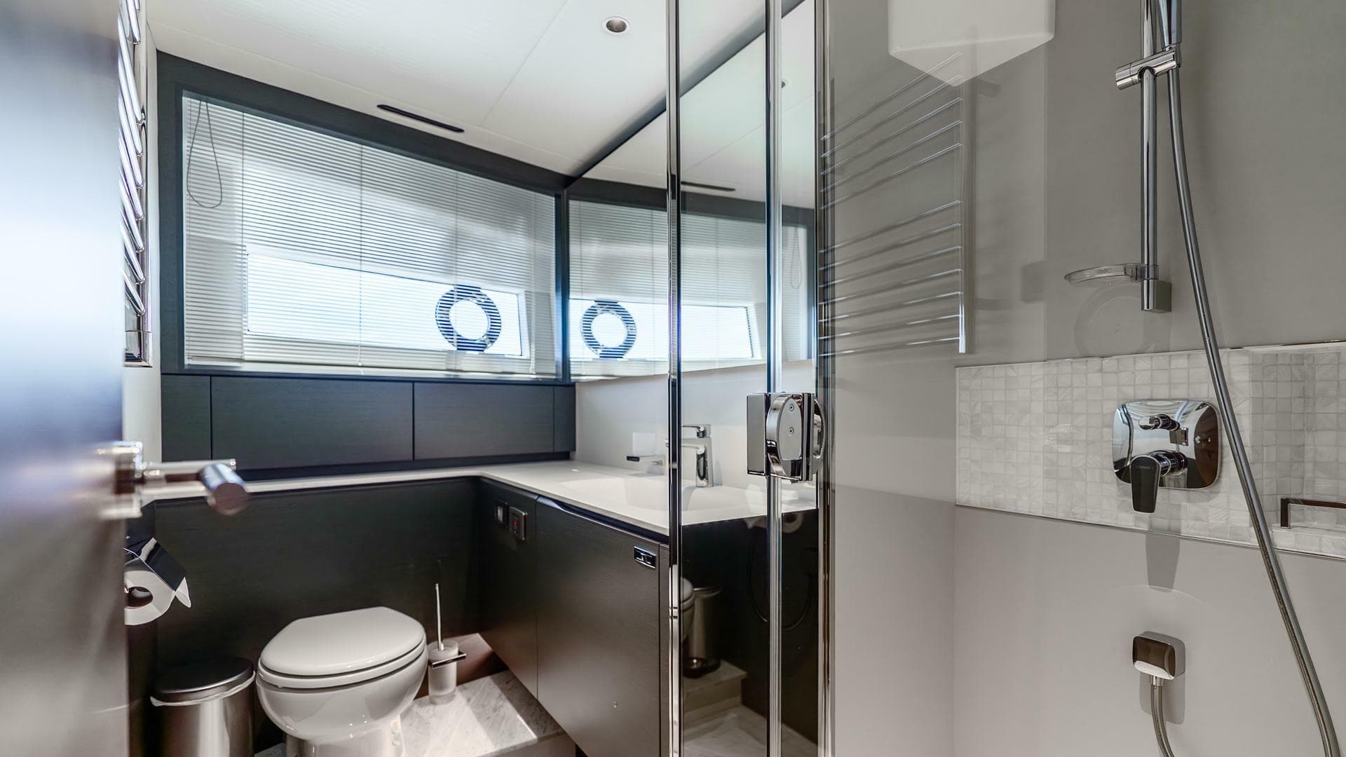 2024 Princess X80 — photo 60