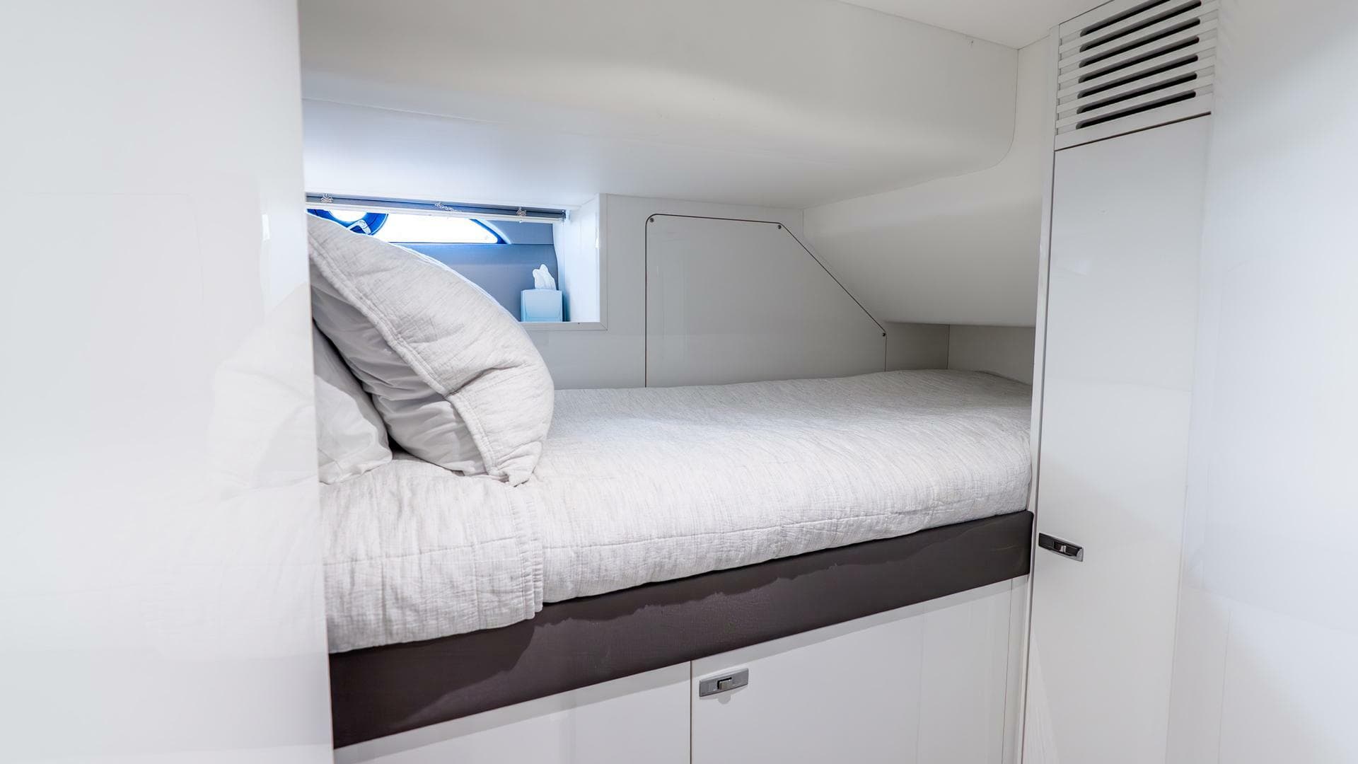 2024 Princess X80 — photo 95