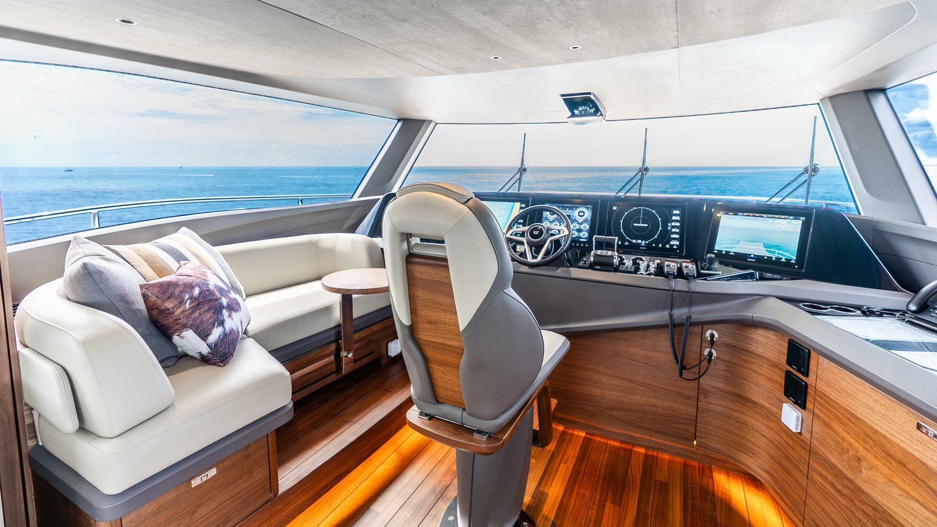 2024 Princess X80 — photo 61