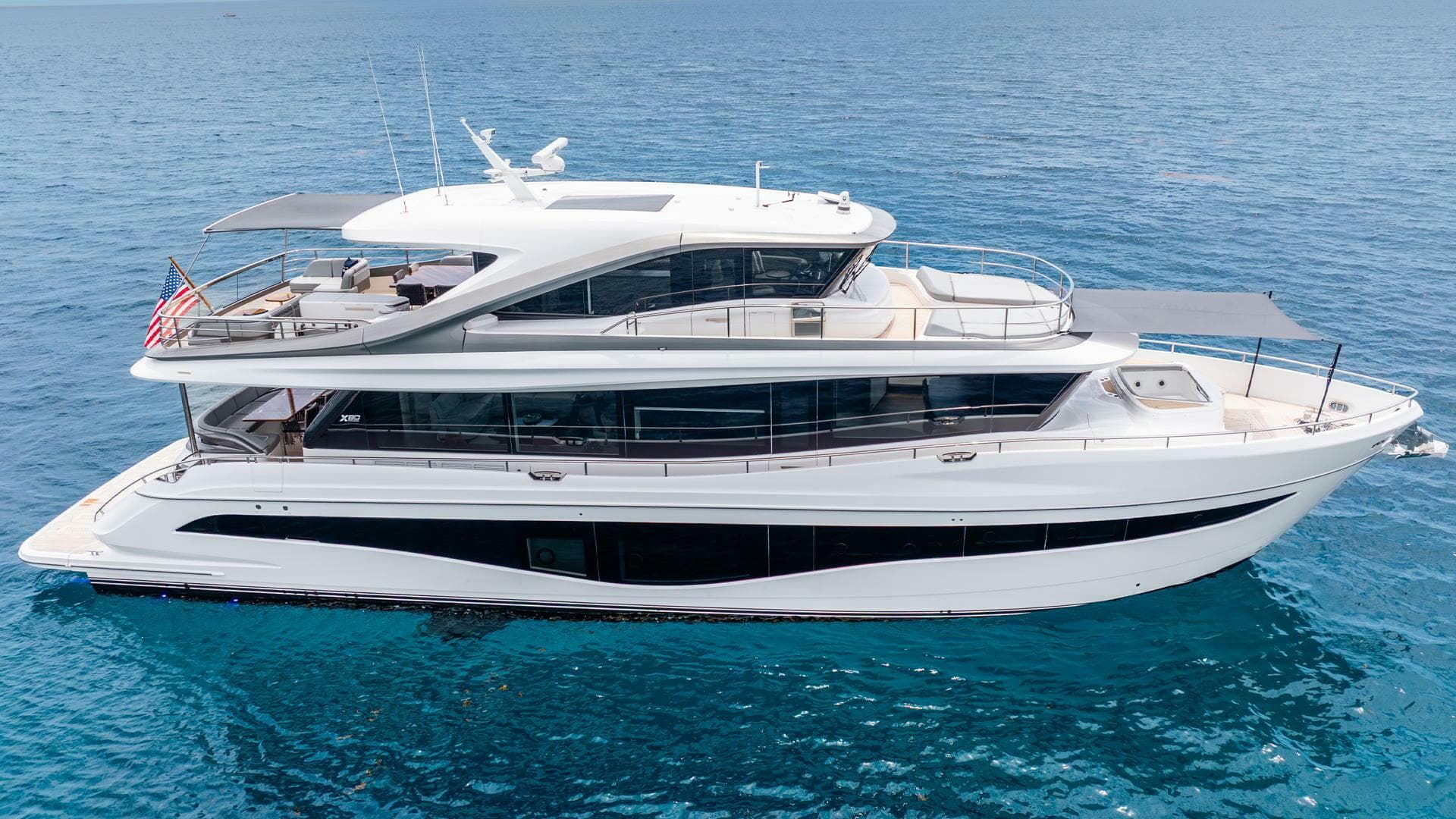 2024 Princess X80 — photo 2