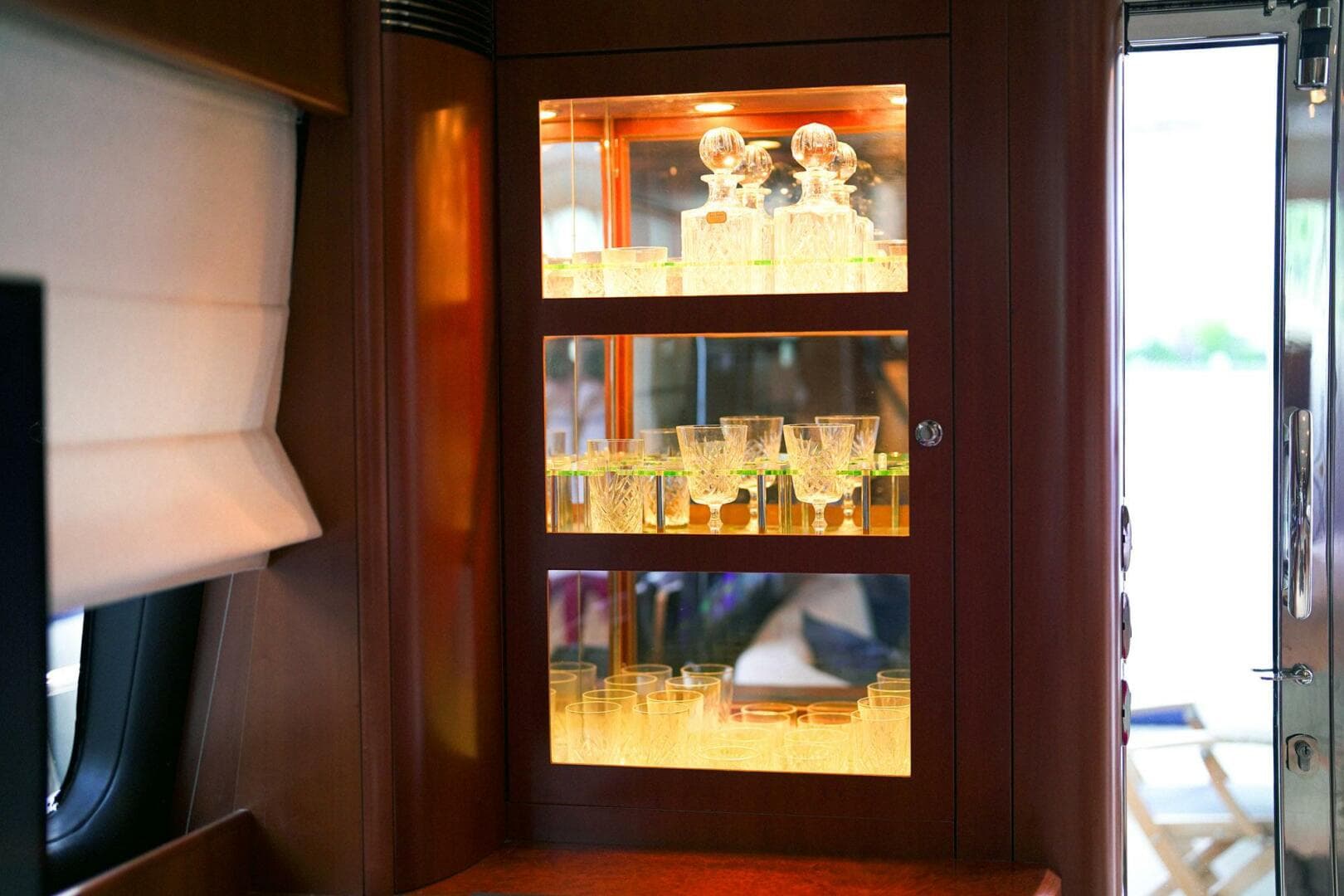 2007 Princess 23M — photo 26