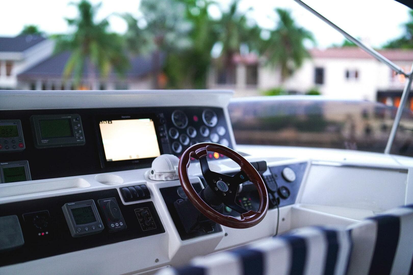 2007 Princess 23M — photo 14