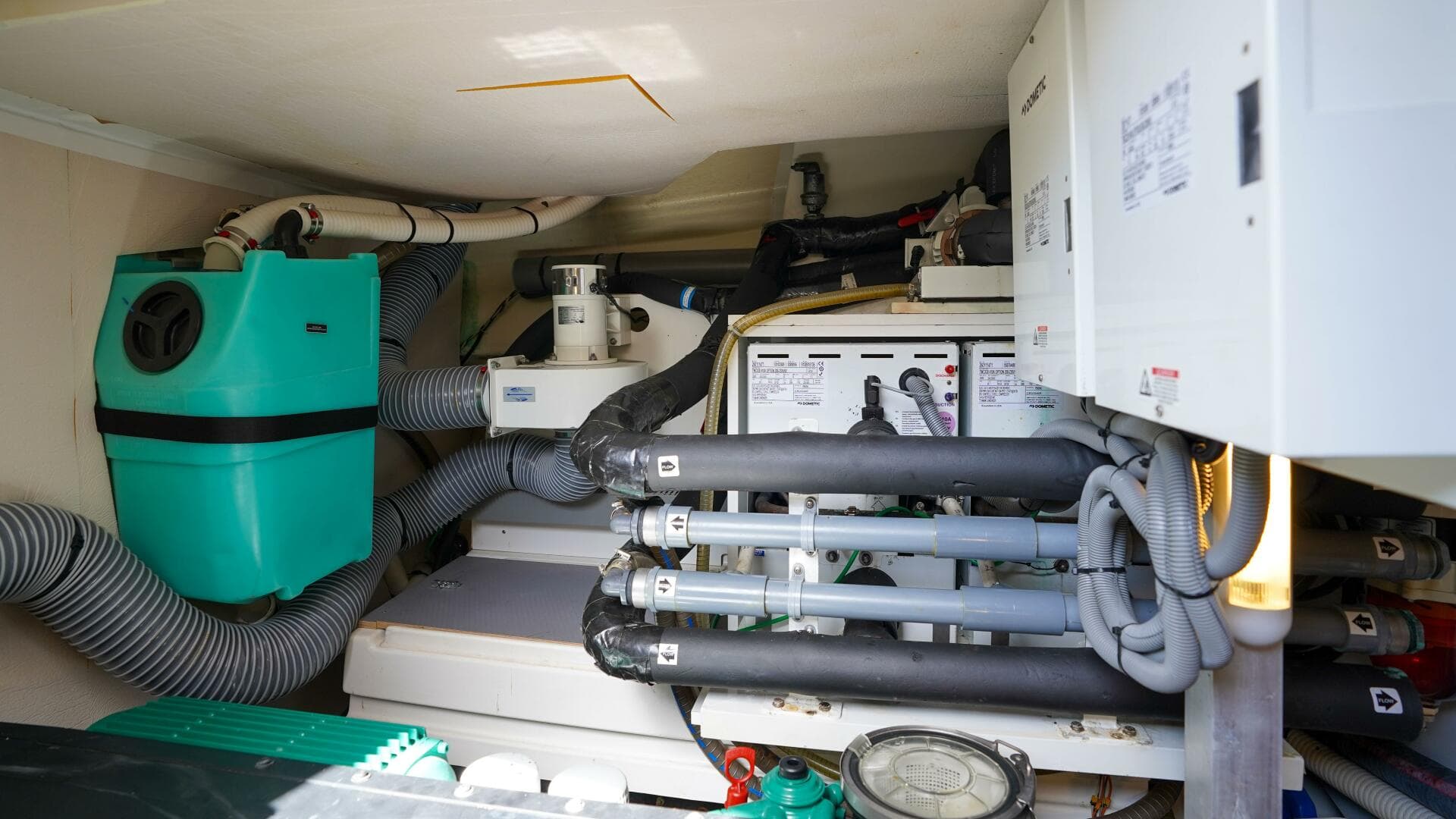 2018 Prestige 500 Flybridge — photo 36