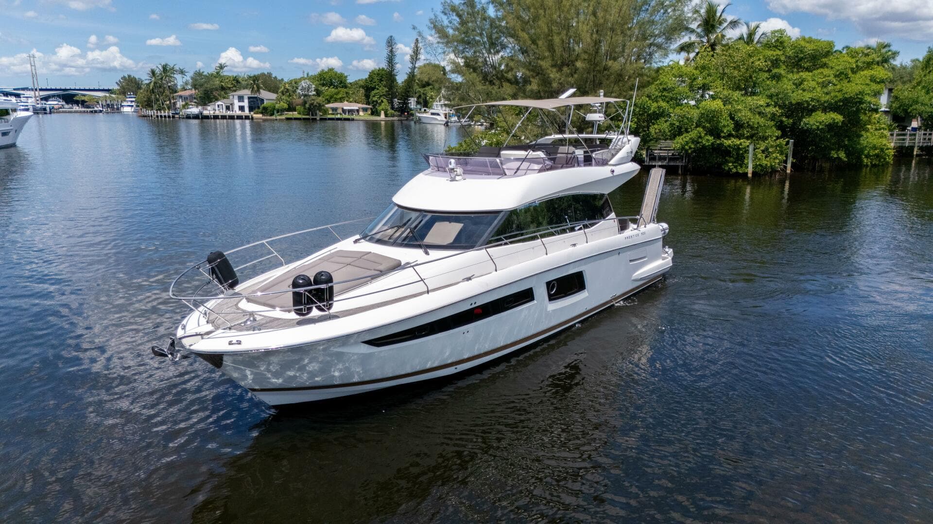 2018 Prestige 500 Flybridge — photo 3