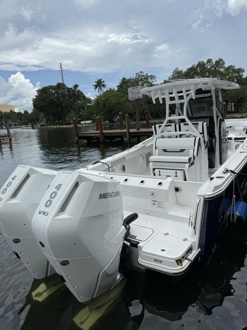 2025 Blackfin 302 CC — photo 5