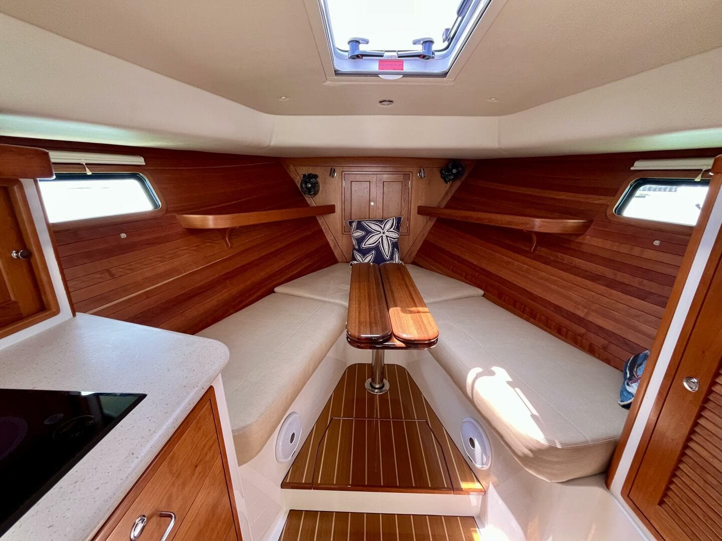 2019 Mjm 35Z — photo 151